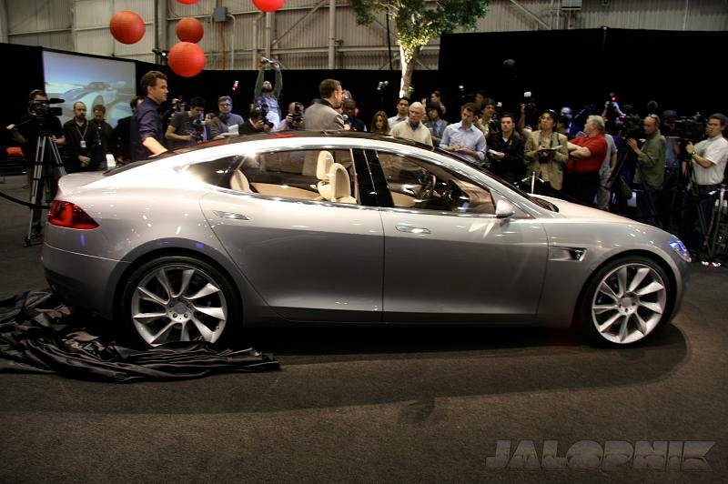 Illustration for article titled Tesla Model S Sedan Concept: $49,900 Seven-Seater Electric To Hit Streets In 2011